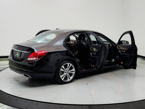 2015 Mercedes-Benz C-Class C 300
