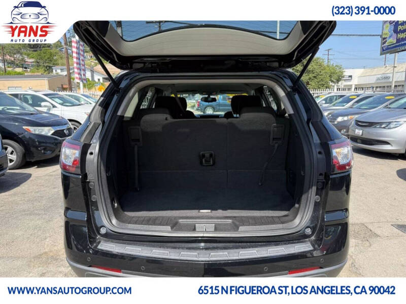 2017 Chevrolet Traverse LT