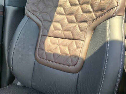 2025 Nissan Armada Platinum