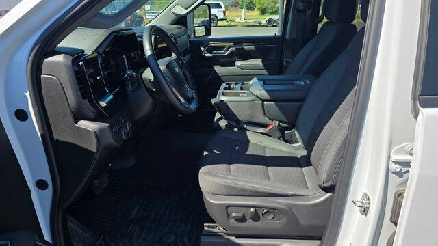2025 Chevrolet Silverado 2500HD