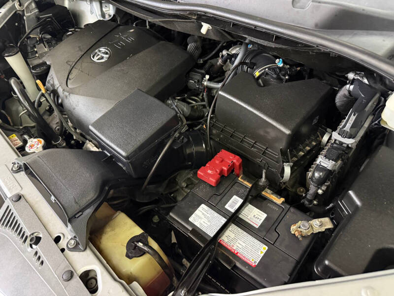 2020 Toyota Sienna XLE Premium 8-Passenger