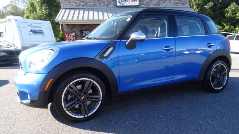 2011 MINI Cooper Countryman for sale at Driven Pre-Owned in Lenoir NC