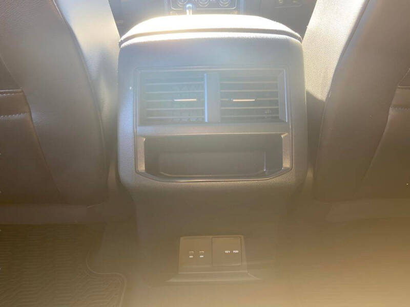 2021 Volkswagen Atlas Cross Sport V6 SEL R-Line 4Motion