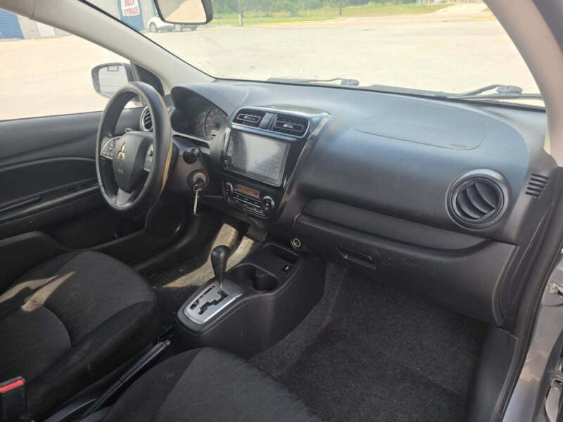 2021 Mitsubishi Mirage ES