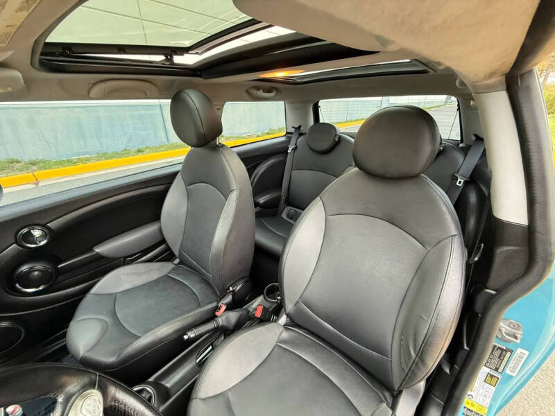 2010 MINI Cooper