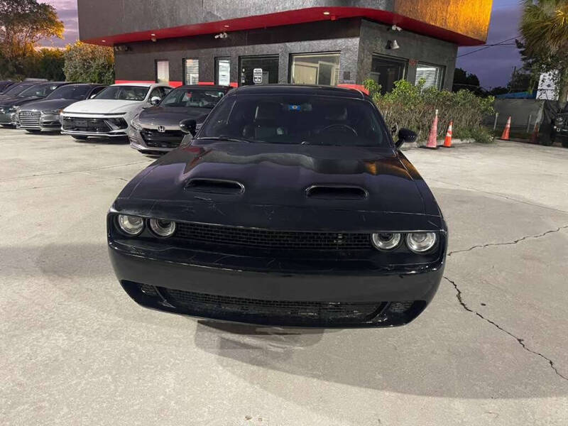 2021 Dodge Challenger SXT