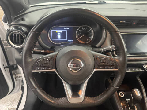 2018 Nissan Kicks SR