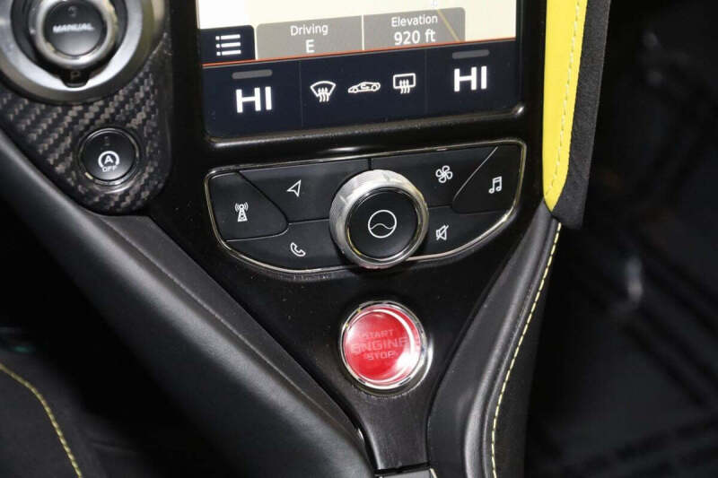 2022 McLaren 720S Spider Performance