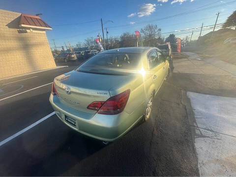 2010 Toyota Avalon Limited