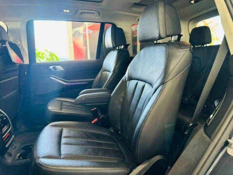 2019 BMW X7 xDrive50i