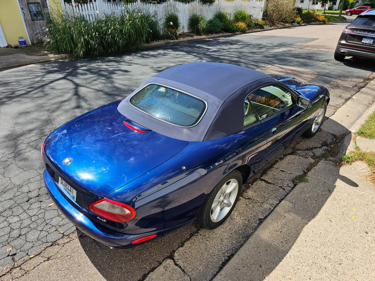1998 Jaguar XK-Series 36