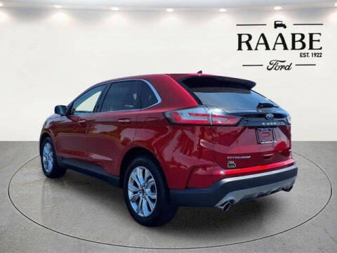 2024 Ford Edge Titanium