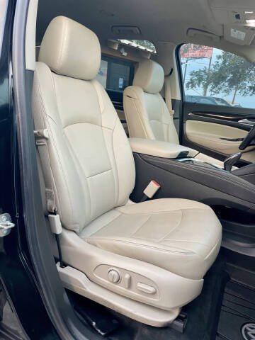 2020 Buick Enclave Essence