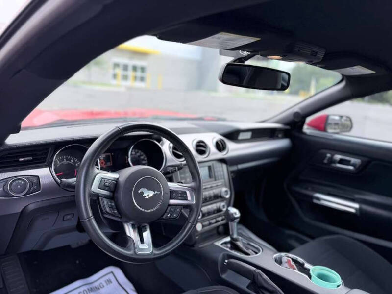 2016 Ford Mustang EcoBoost Premium