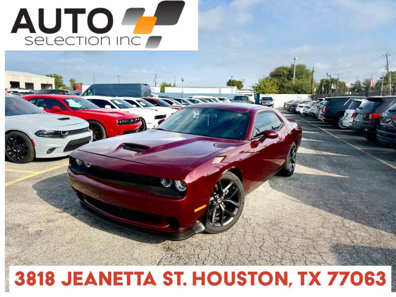 2021 Dodge Challenger R/T's photo