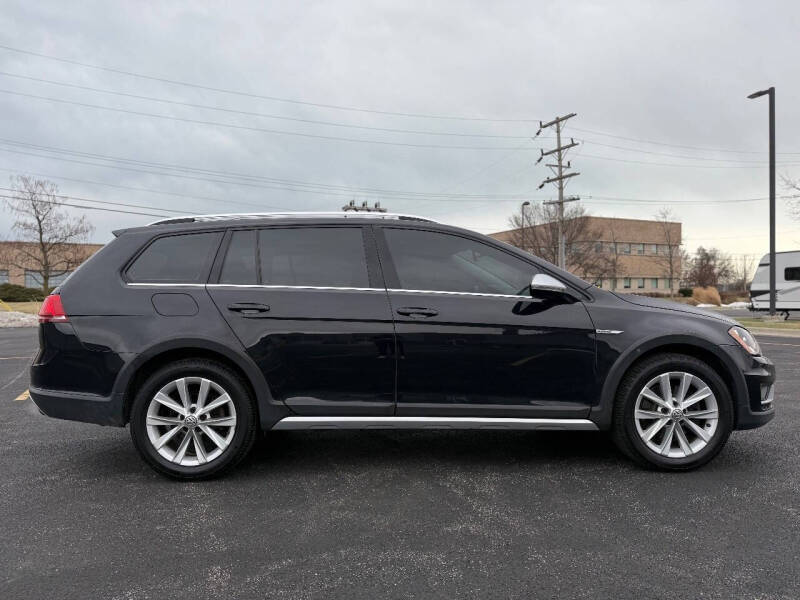 2017 Volkswagen Golf Alltrack TSI S 4Motion