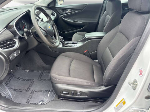 2023 Chevrolet Malibu LT