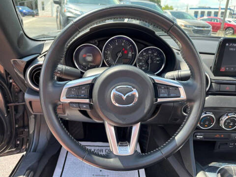 2022 Mazda MX-5 Miata RF Grand Touring
