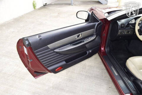 2004 Ford Thunderbird Deluxe