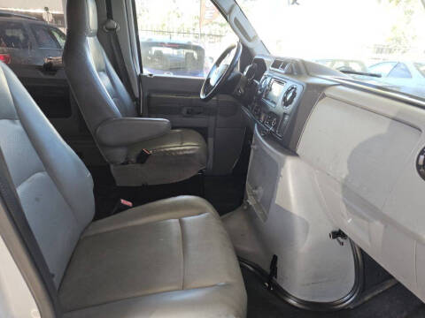 2013 Ford E-Series E-150 XL