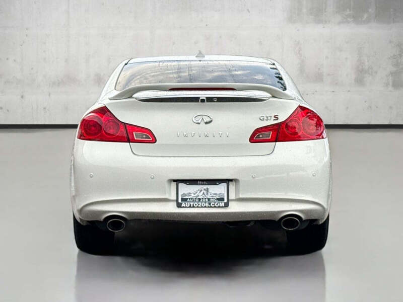 2011 Infiniti G37 Sedan Journey