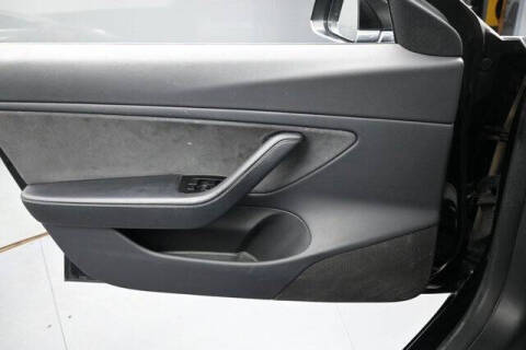 2019 Tesla Model 3 Mid Range