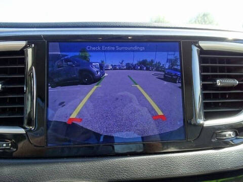 2017 Chrysler Pacifica Hybrid Premium