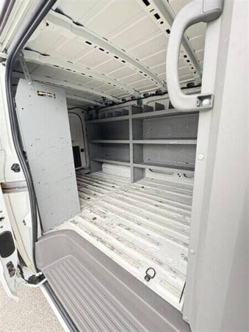 2016 Nissan NV 1500 S