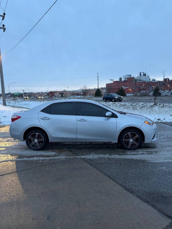 2015 Toyota Corolla LE