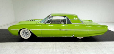 1962 Ford Thunderbird