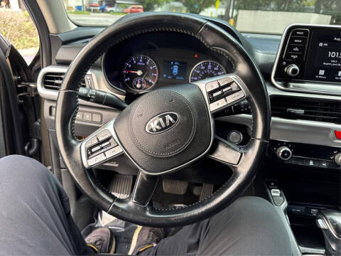 2020 Kia Telluride S