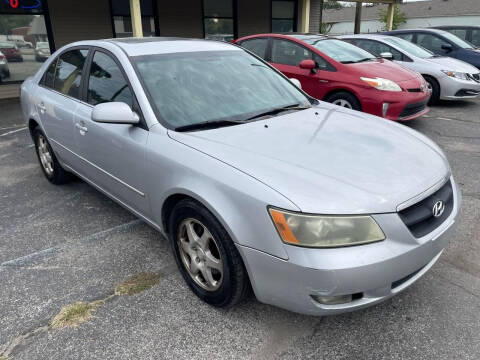 2006 Hyundai Sonata for sale at speedy auto sales in Indianapolis IN