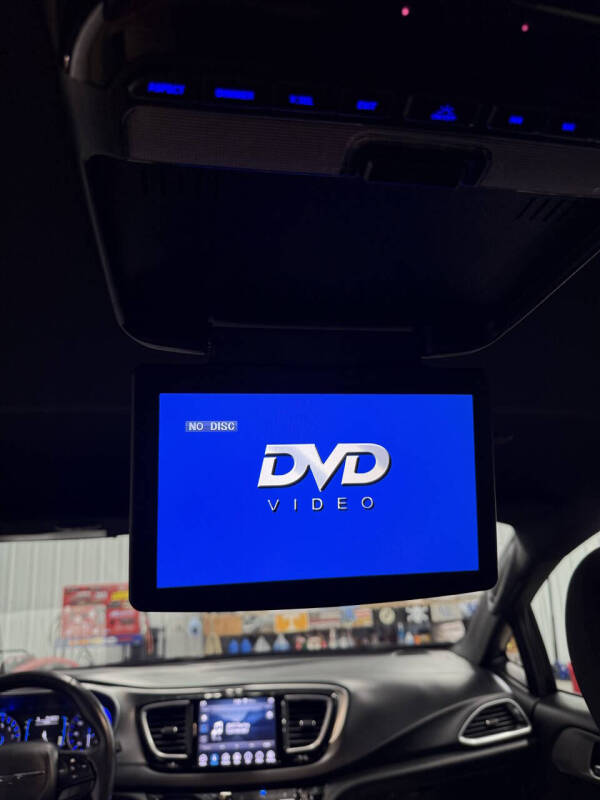 2019 Chrysler Pacifica Touring Plus