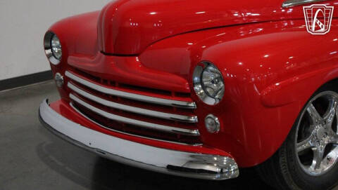 1948 Ford Deluxe