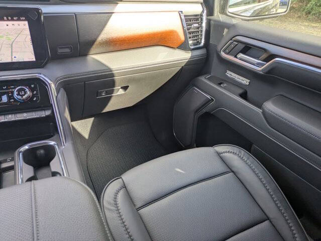 2026 GMC Sierra 1500 Denali - Photo 17