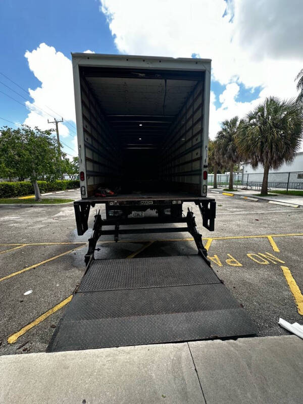 2017 International DuraStar 4300