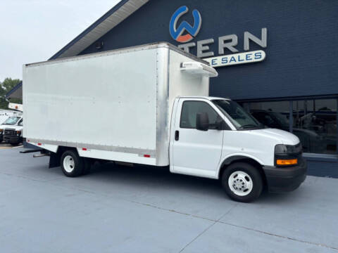 2024 Chevrolet Express Reefer Van
