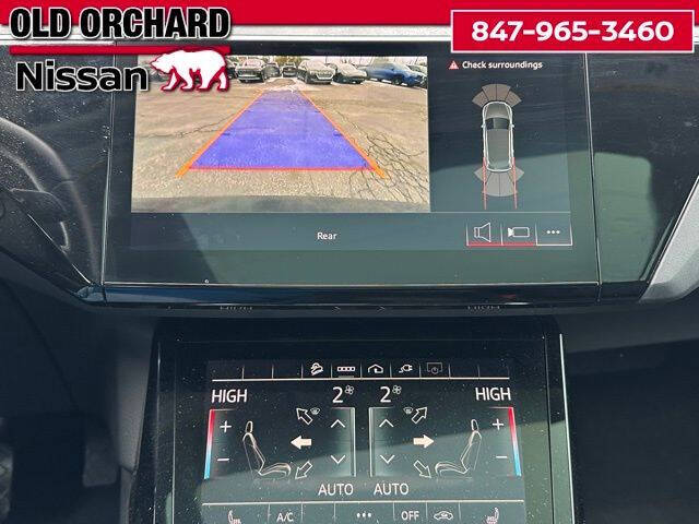 2022 Audi e-tron quattro Premium