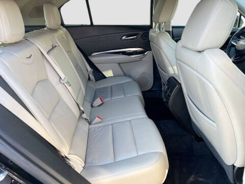 2023 Cadillac XT4 Luxury