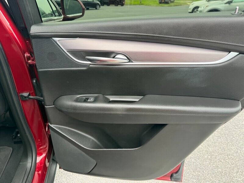 2017 Cadillac XT5 Luxury
