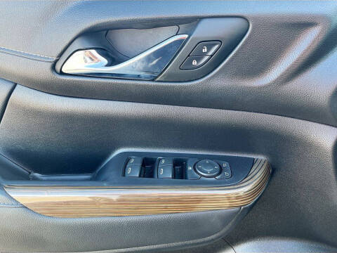 2022 GMC Acadia SLE