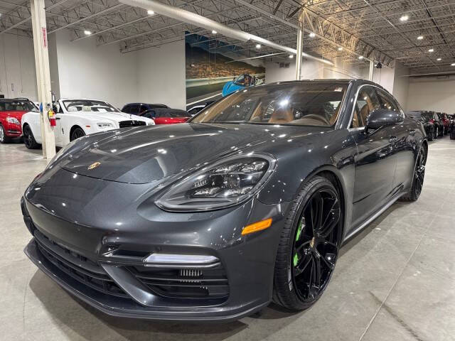 2017 Porsche Panamera Turbo