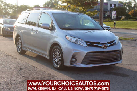 2018 Toyota Sienna XLE 8-Passenger