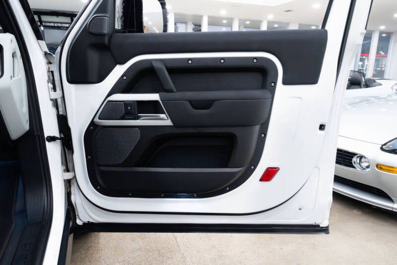 2021 Land Rover Defender 90 S