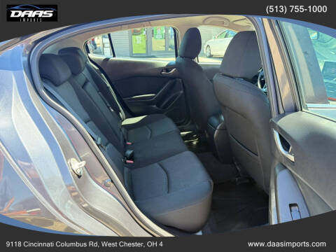 2016 Mazda MAZDA3 i Sport