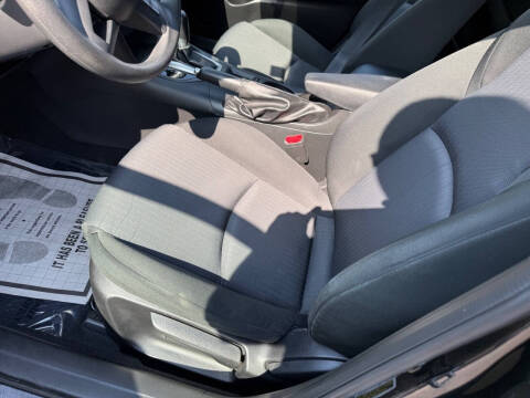 2014 Mazda MAZDA3 i Sport