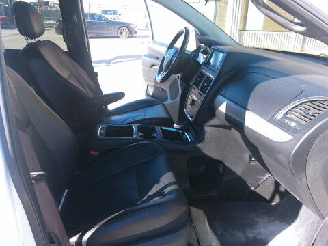 2016 Dodge Grand Caravan R/T