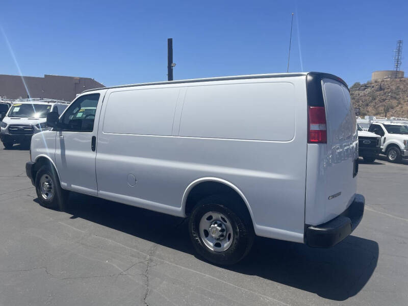 2021 Chevrolet Express 2500