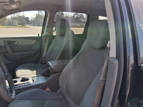 2017 Chevrolet Traverse LS