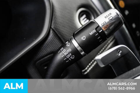 2022 Land Rover Discovery P300 S R-Dynamic